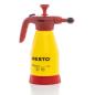 Preview: MESTO PROFI PLUS 1.5 Drucksprüher 3132P+ mit gelbem Tank, rotem Pumpkopf und ergonomischem Griff, 1,5 Liter Füllinhalt