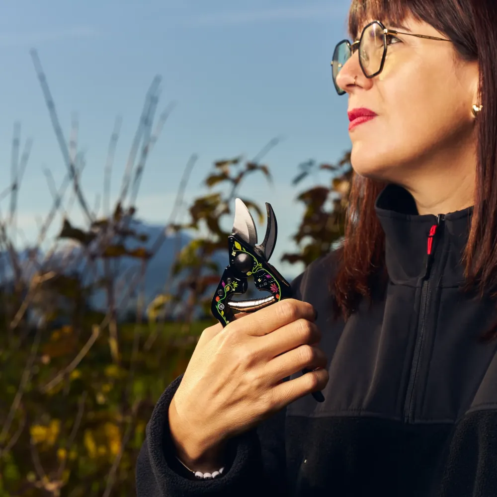 FELCO 6 Ed. Stephane Marie Gartenschere Anwendung Person