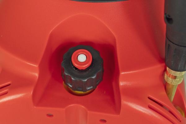 MESTO PROFI PLUS 10 – integriertes Sicherheitsventil am Behälter zur Druckregulierung